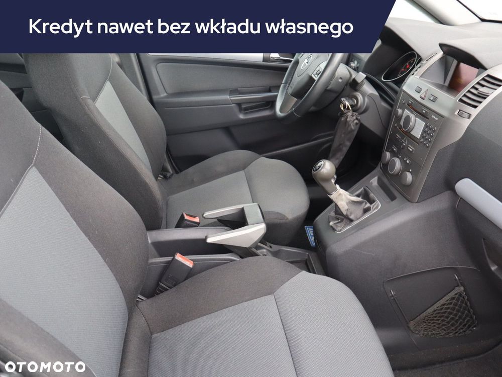 Opel Zafira - 11