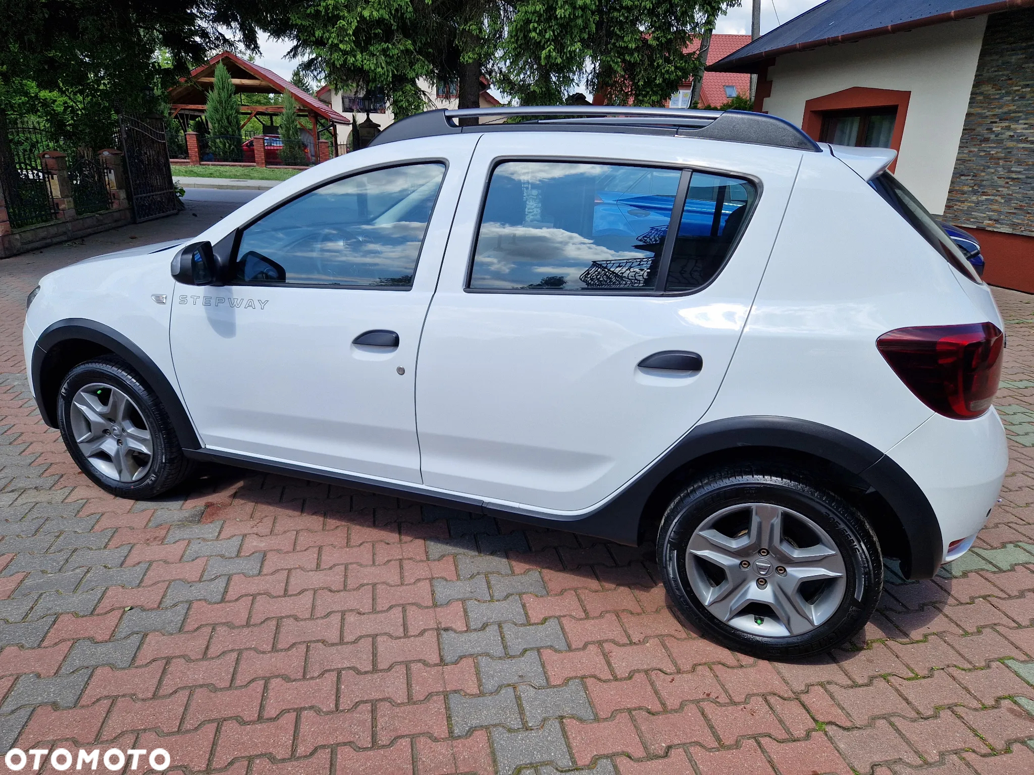 Dacia Sandero 0.9 TCe Laureate S&S - 34