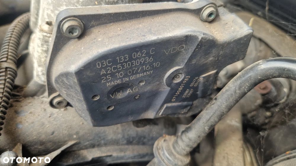 VOLKSWAGEN GOLF V 1.4 16V PRZEPUSTNICA 03C133062C - 1