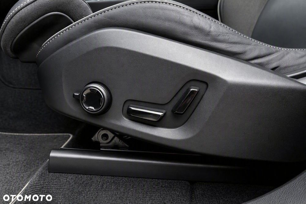 Volvo XC 60 B4 D Geartronic RDesign - 18