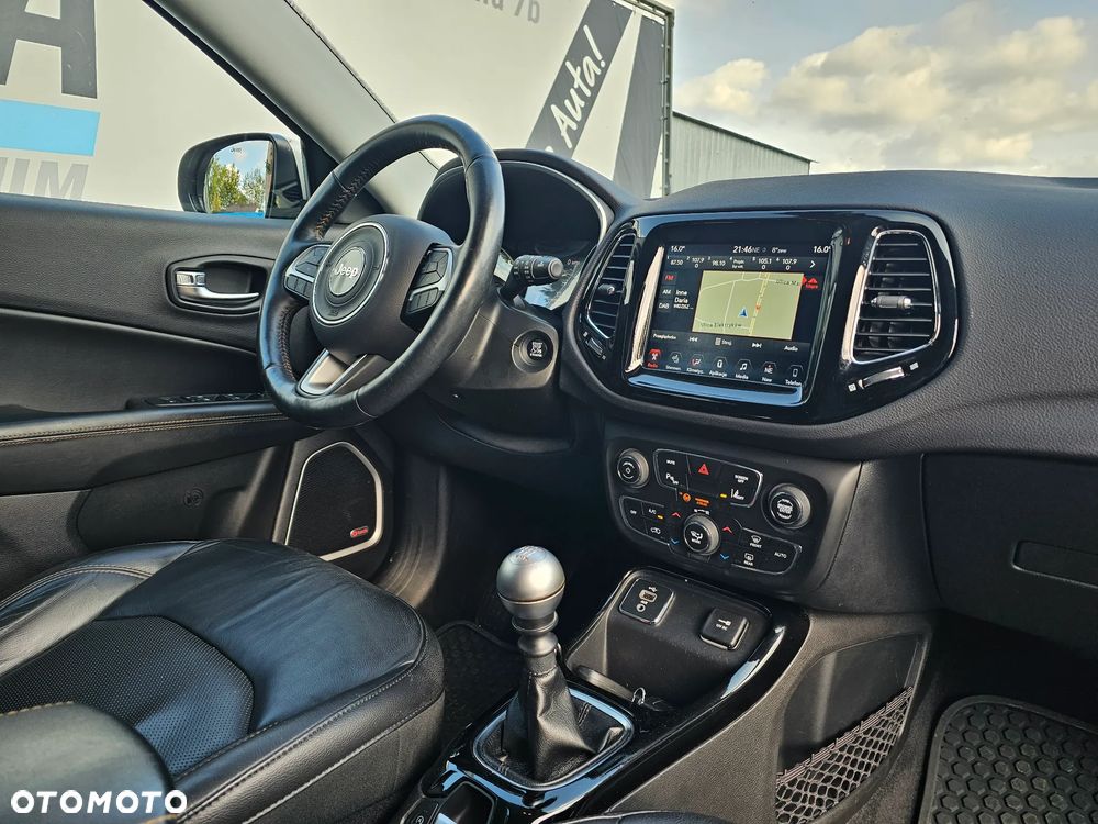 Jeep Compass 1.4 MultiAir Longitude - 13