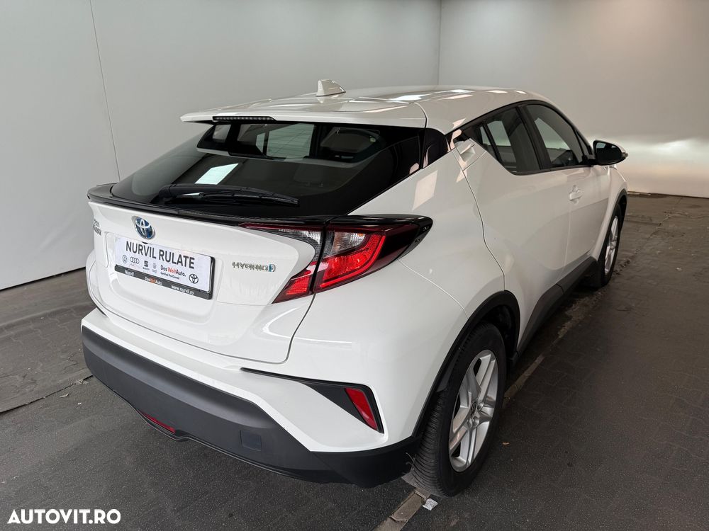 Toyota C-HR - 3