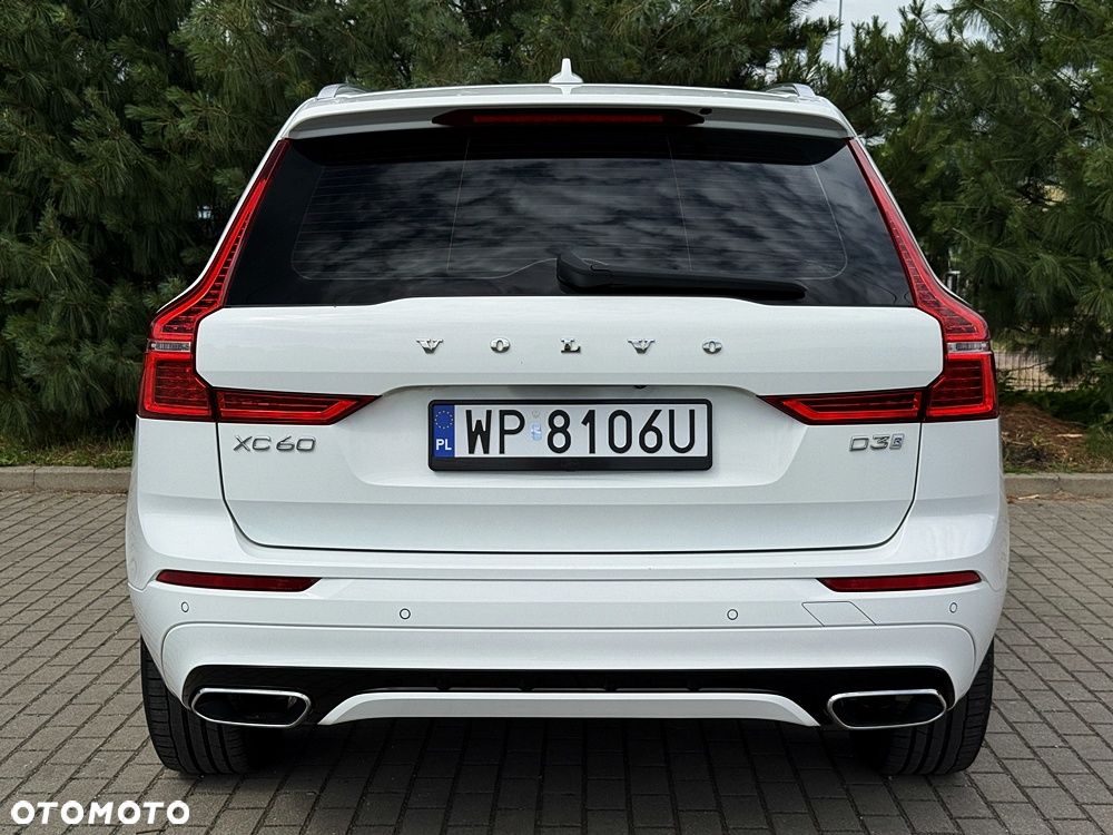 Volvo XC 60 D3 R-Design - 4