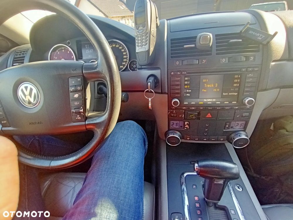 Volkswagen Touareg 3.2 V6 Tiptr - 22