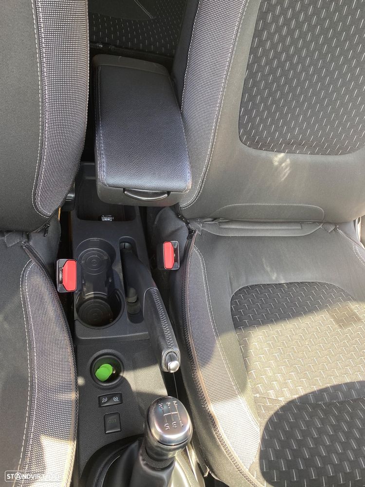 Renault Captur 1.5 dCi Exclusive - 20