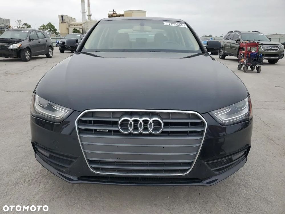 Audi A4 - 5