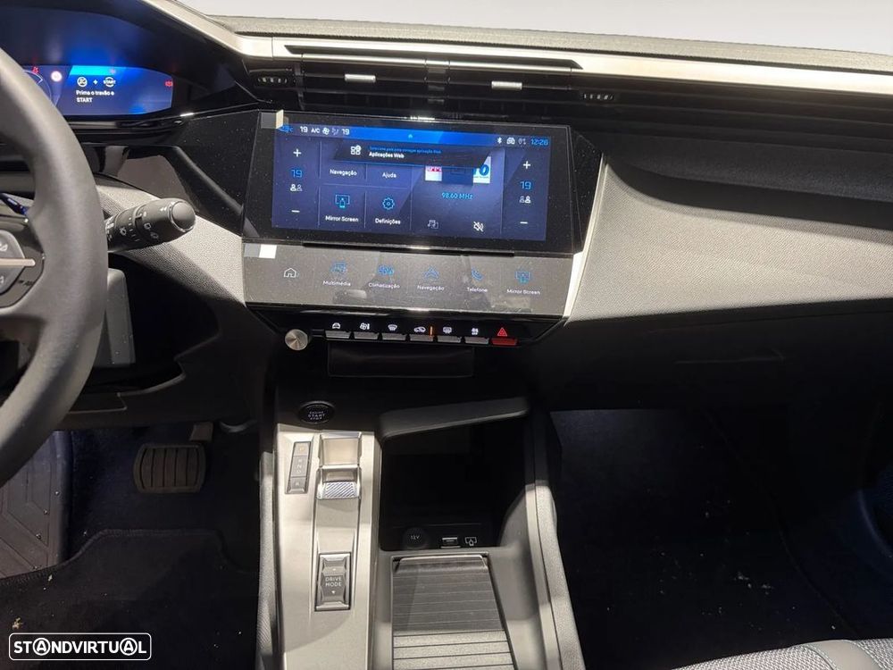 Peugeot e-308 54 kWh Allure - 12