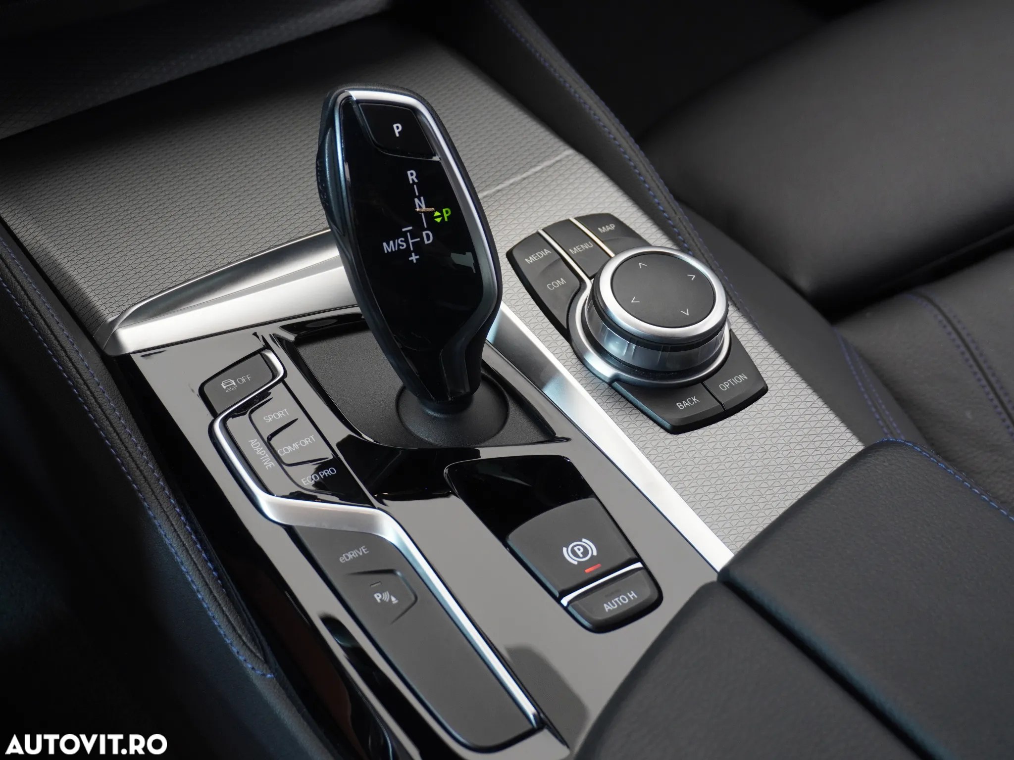 BMW Seria 5 530e - 36