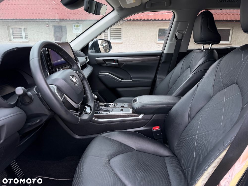 Toyota Highlander 2.5 Hybrid Business Edition - 18