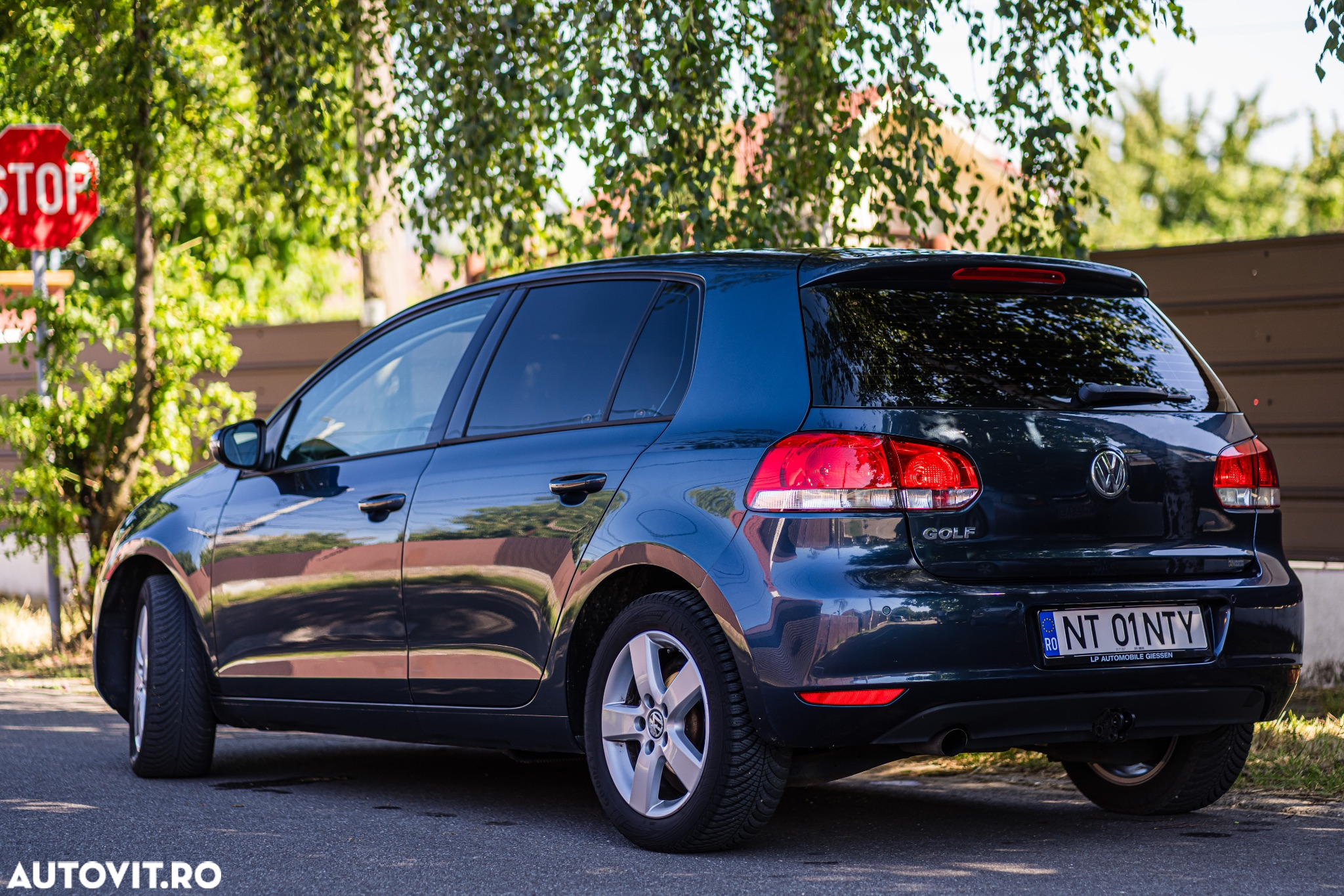 Volkswagen Golf 1.6 TDI BlueMotion Technology Comfortline - 2