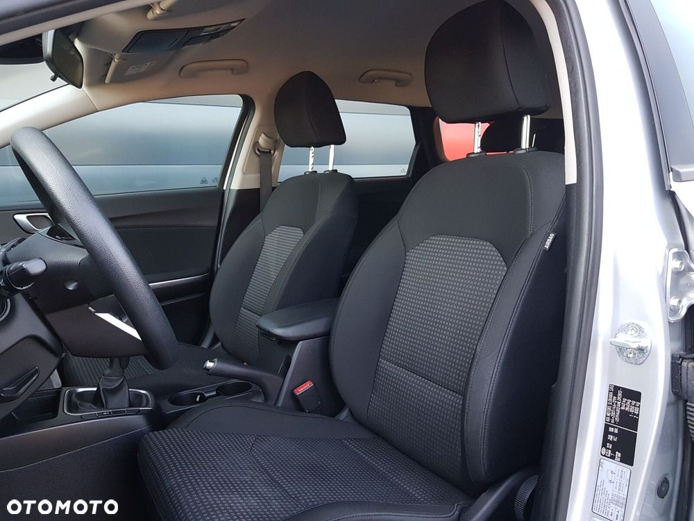 Kia Ceed 1.0 T-GDI S - 17