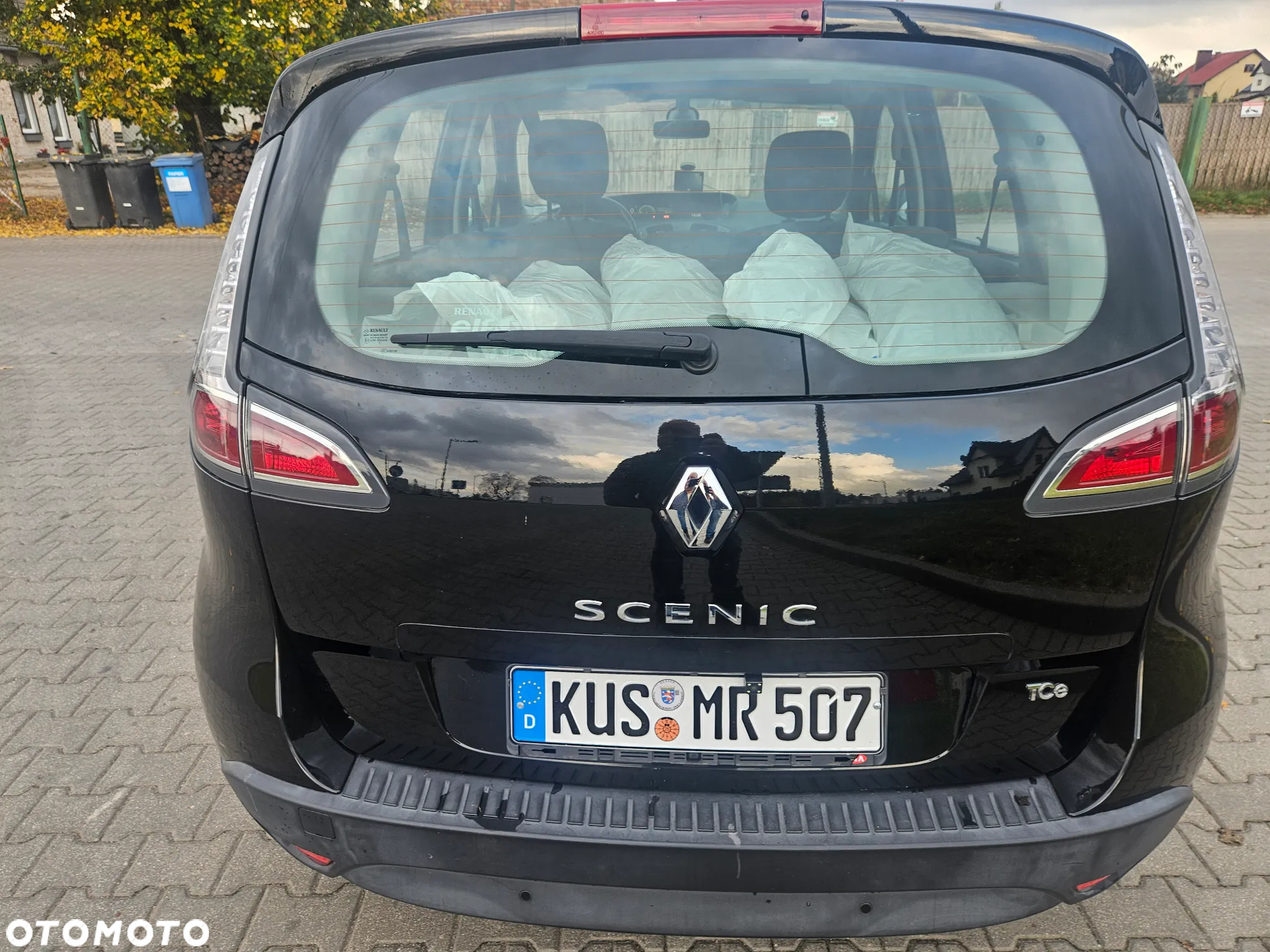 Renault Scenic ENERGY TCe 130 S&S Paris - 4