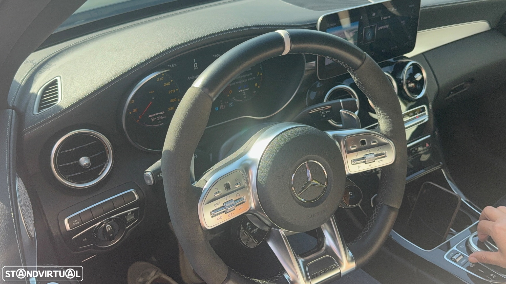 Mercedes-Benz C 63 AMG S - 21
