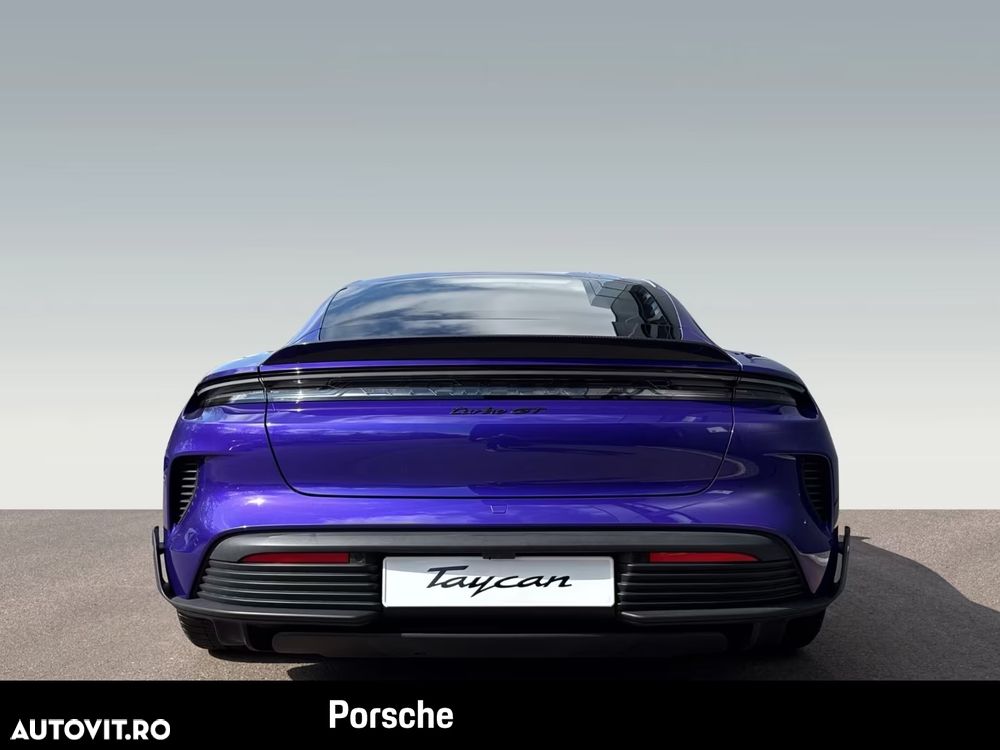 Porsche Taycan Turbo GT - 4