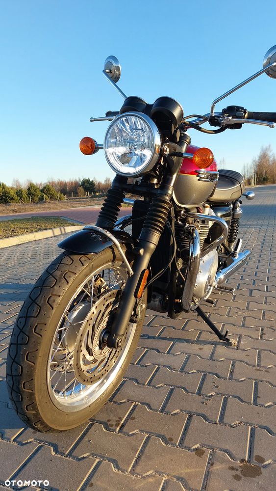 Triumph Bonneville - 31