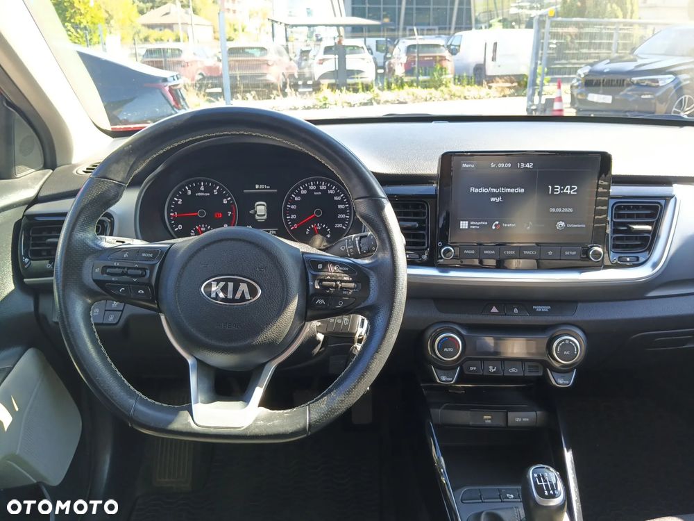 Kia Stonic 1.0 T-GDI L - 14
