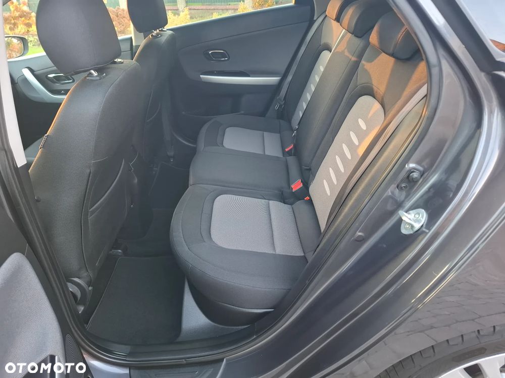 Kia Ceed - 21