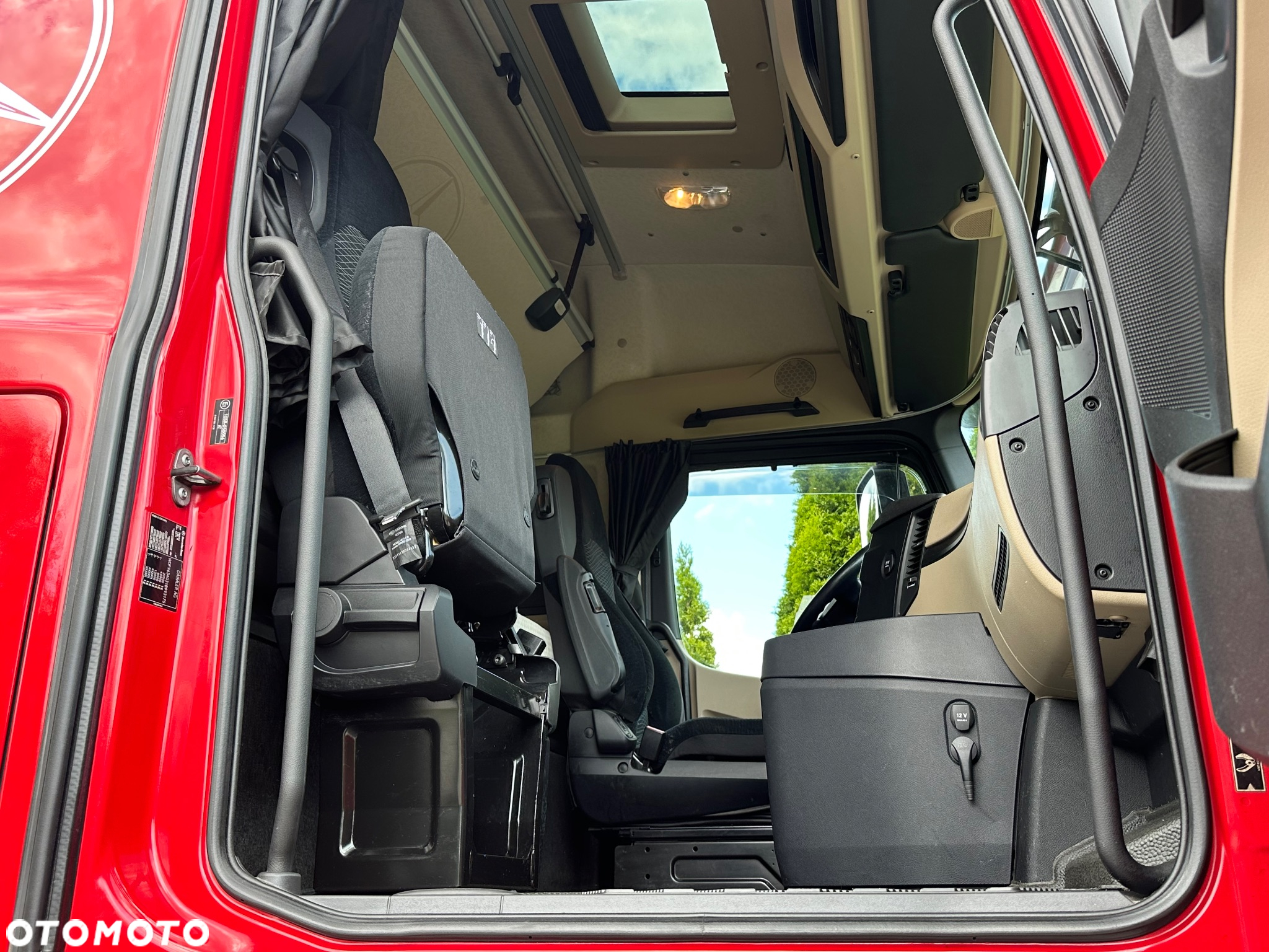 Mercedes-Benz / ACTROS / 1846 / 198 tys.km./ - 28