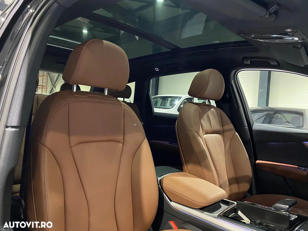 Audi Q7 55 TFSI quattro Tiptronic MHEV Basic - 11