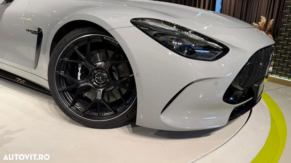 Mercedes-Benz AMG GT - 2