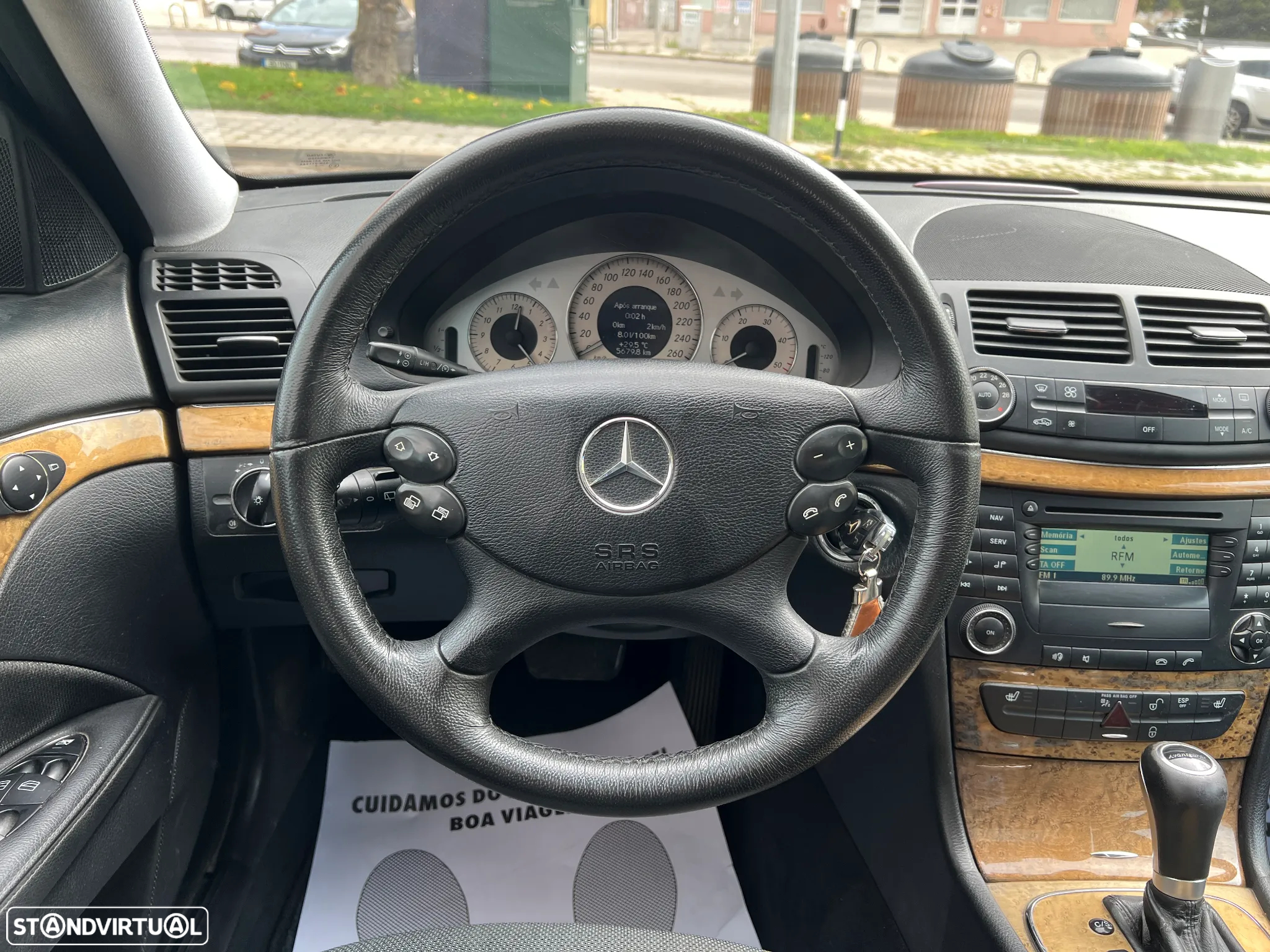 Mercedes-Benz E 220 T CDI Auto Avantgarde - 9