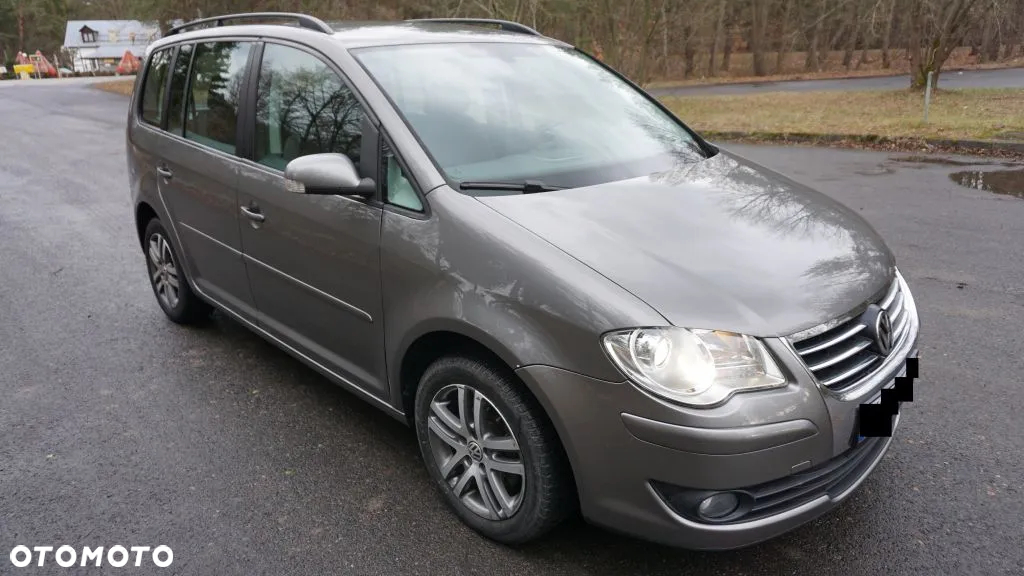 Volkswagen Touran 1.9 TDI Conceptline - 2