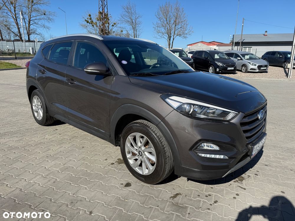 Hyundai Tucson blue 1.6 GDi 2WD Navi - 11