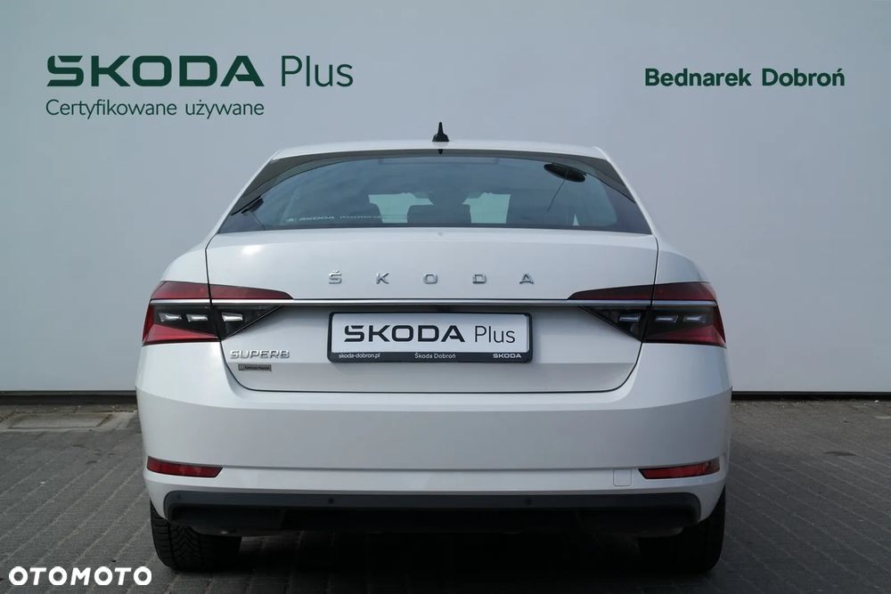Skoda Superb 2.0 TSI Ambition DSG - 6