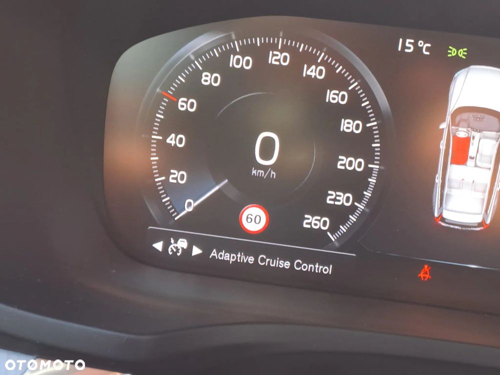 Volvo V60 D4 Geartronic Momentum Pro - 21