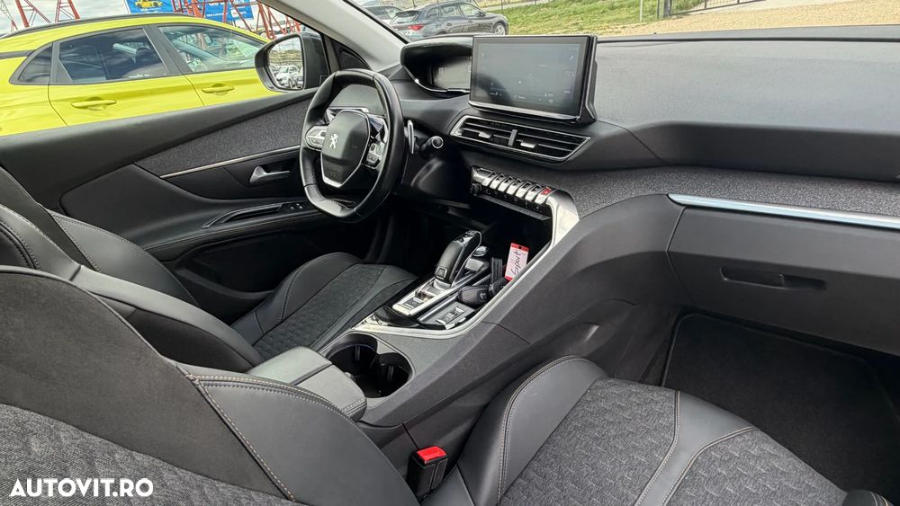 Peugeot 5008 BlueHDI 130 EAT8 Roadtrip - 16