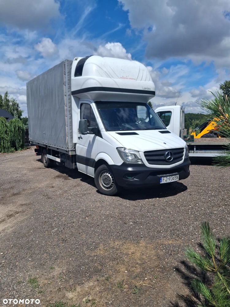 Mercedes-Benz Sprinter - 12