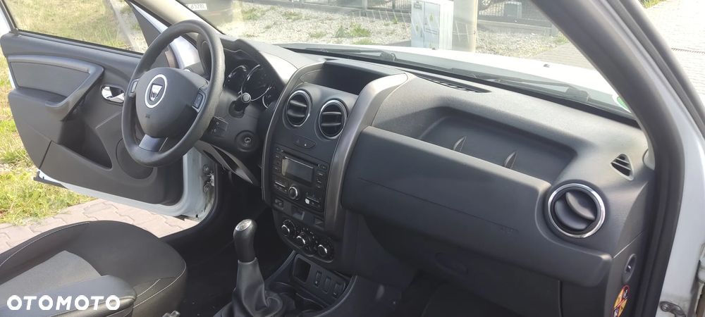 Dacia Duster SCe 115 4x2 Essentiel - 11