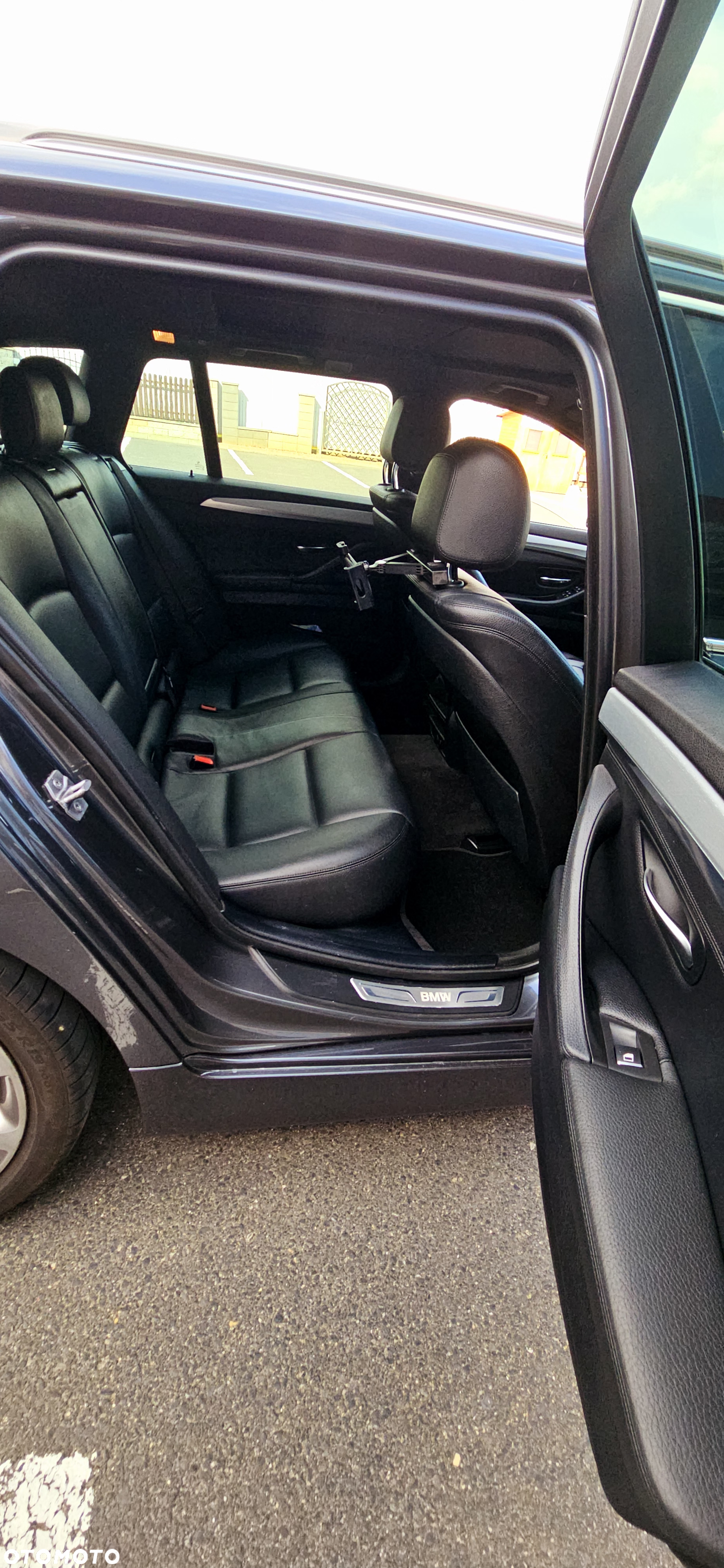 BMW Seria 5 520d Luxury Line - 13