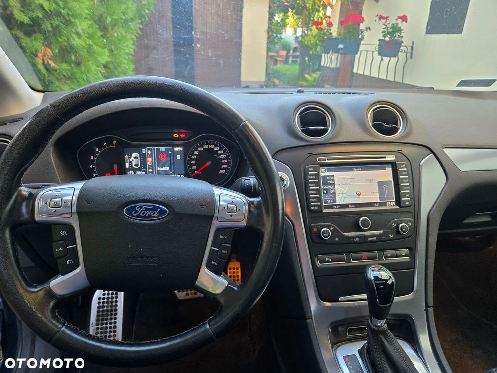 Ford Mondeo - 9