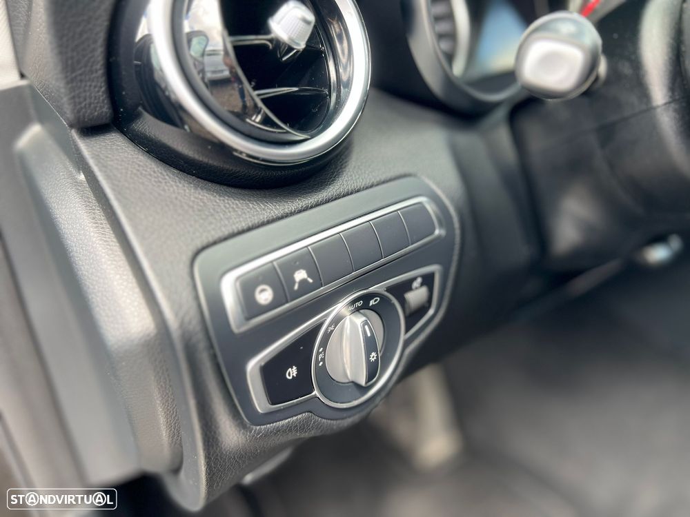 Mercedes-Benz C 300 BlueTEC Hybrid Avantgarde - 10
