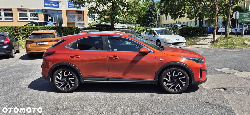 Kia XCeed - 4