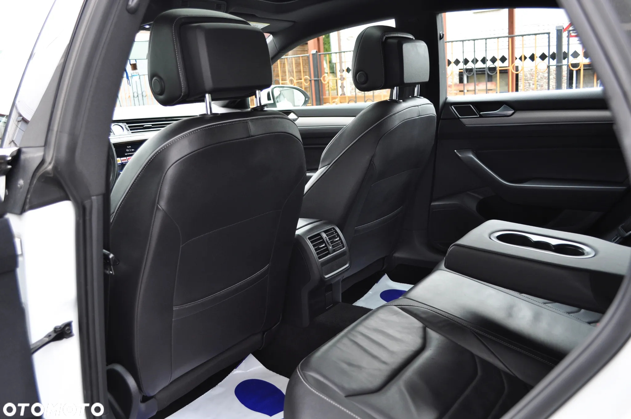 Volkswagen Arteon 2.0 TSI 4Motion R-Line DSG - 21