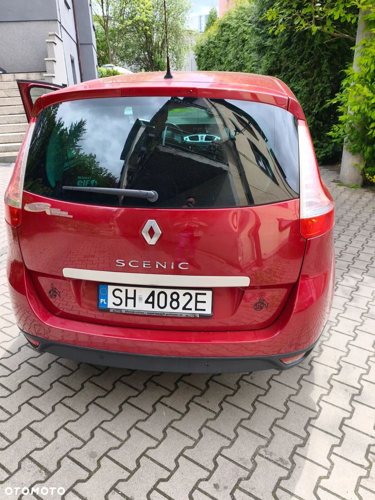 Renault Scenic 2.0 16V 140 CVT Dynamique - 10