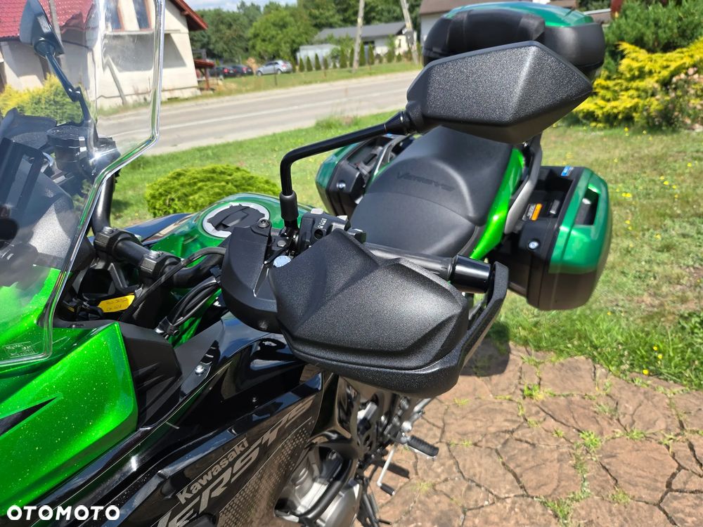 Kawasaki Versys 1000 - 9