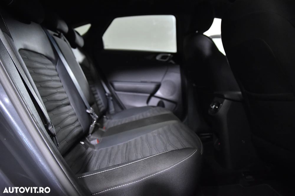 Kia Pro Ceed 1.5 T-GDI 7DCT GT Line - 12