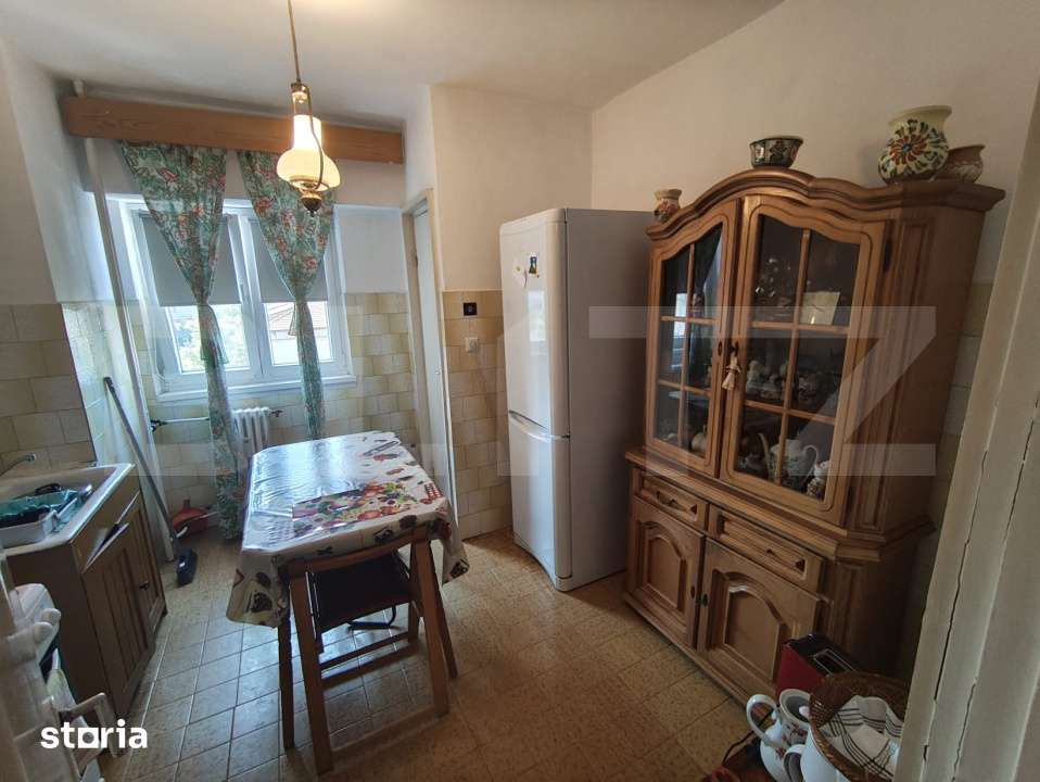 Apartament cu 4 camere, 88 mp, etaj intermediar, pe B-dul Dacia — fotografia 3