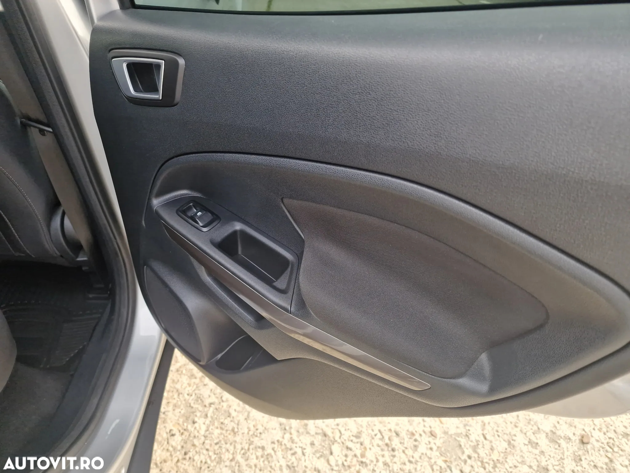 Ford EcoSport 1.0 EcoBoost Titanium - 14