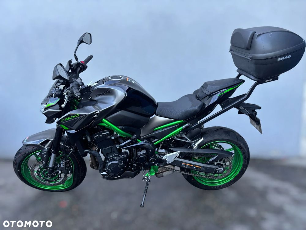 Kawasaki Z 900 - 5