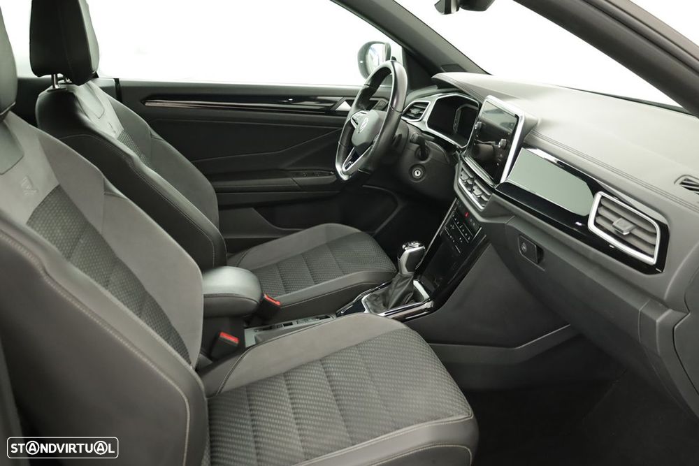 VW T-Roc Cabrio 1.5 TSI R-Line DSG - 24