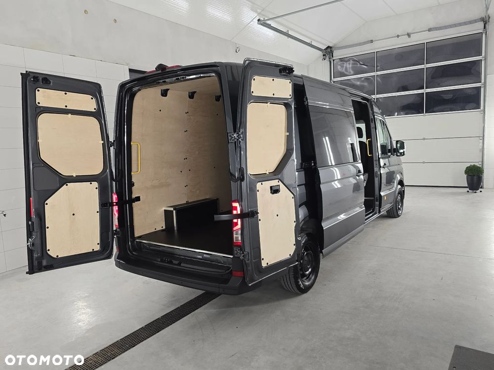 Volkswagen CRAFTER 4 MOTION AUTOMAT-8 Bie Długi 7-OSOBOWY BOGATA OPCJA WYPOSAŻENIA NAVI KAMERA COFANIA FUL LED LAKIER METALIZOWANY SALON PL STAN NOWY - 4