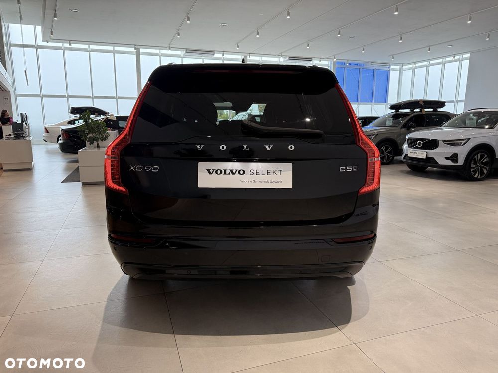 Volvo XC 90 - 6