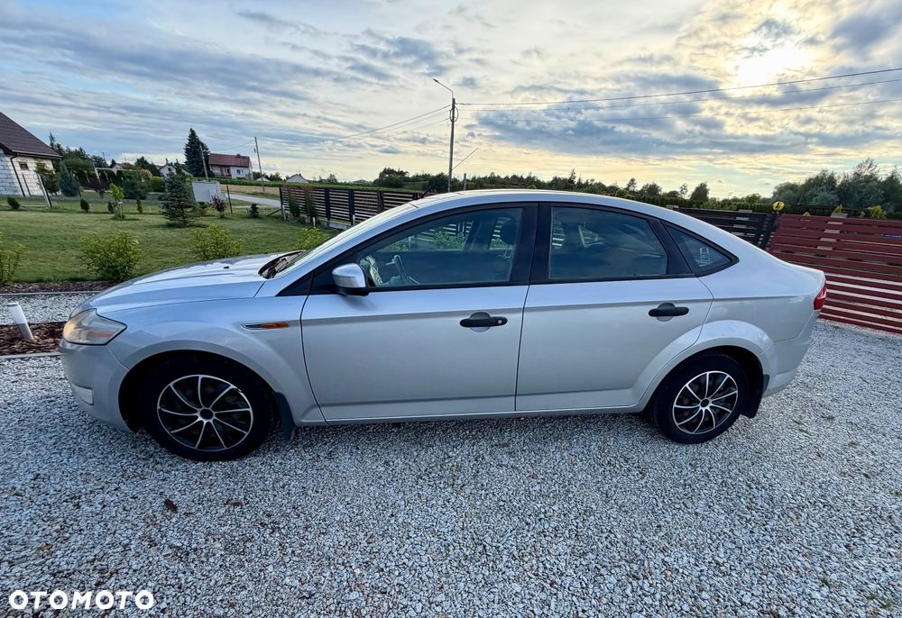 Ford Mondeo 1.8 TDCi Silver X - 5