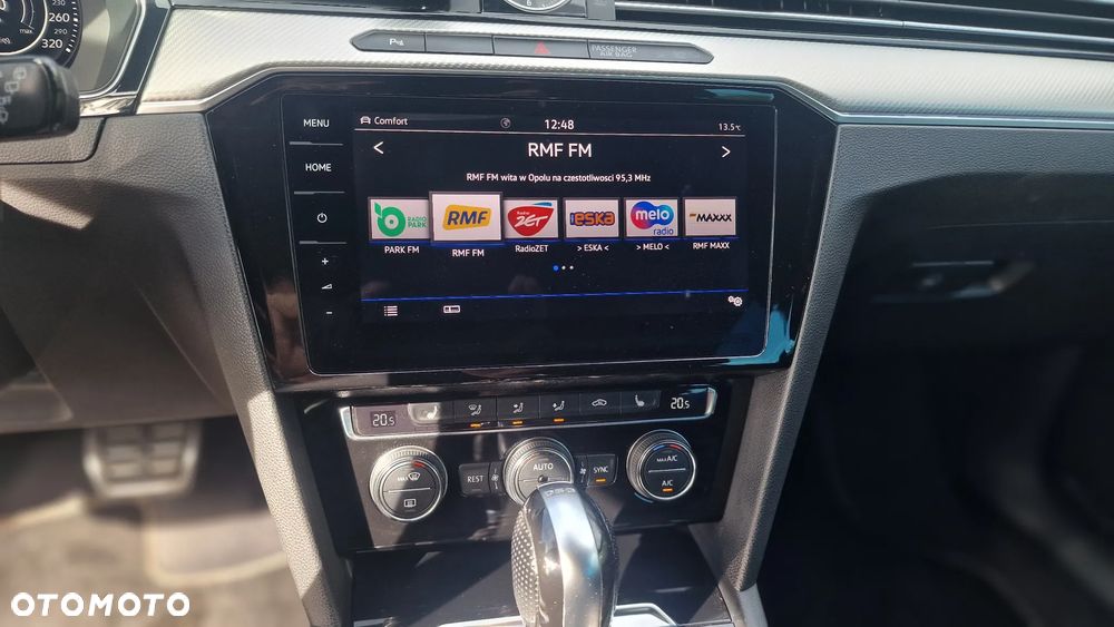 Volkswagen Passat - 16