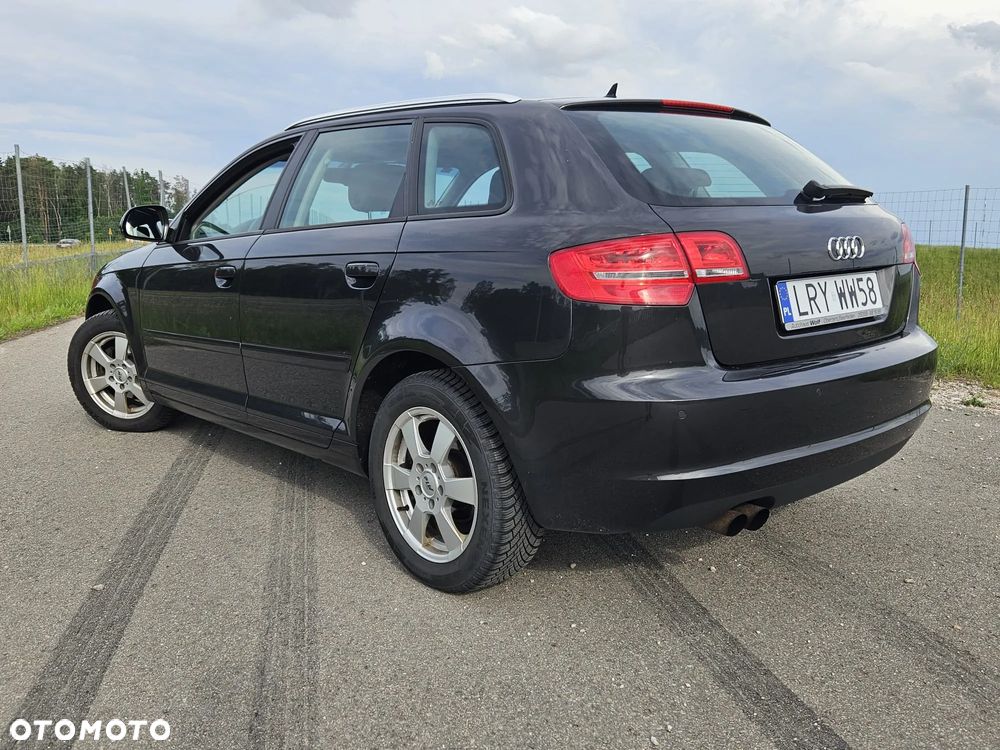 Audi A3 Sportback 1.8 TFSI Attraction - 5