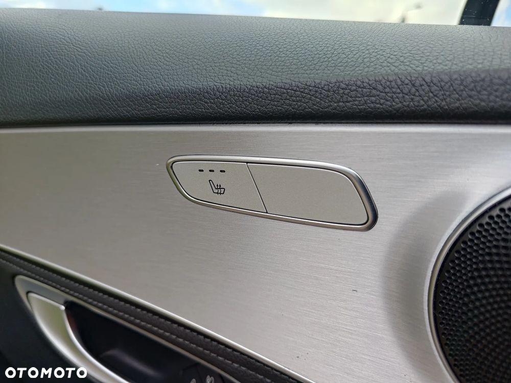 Mercedes-Benz Klasa C 200 (BlueTEC) d 7G-TRONIC Avantgarde - 16